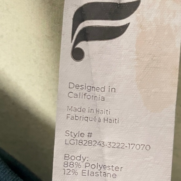 Fabletics green paint swirl size XXL - Picture 5 of 5